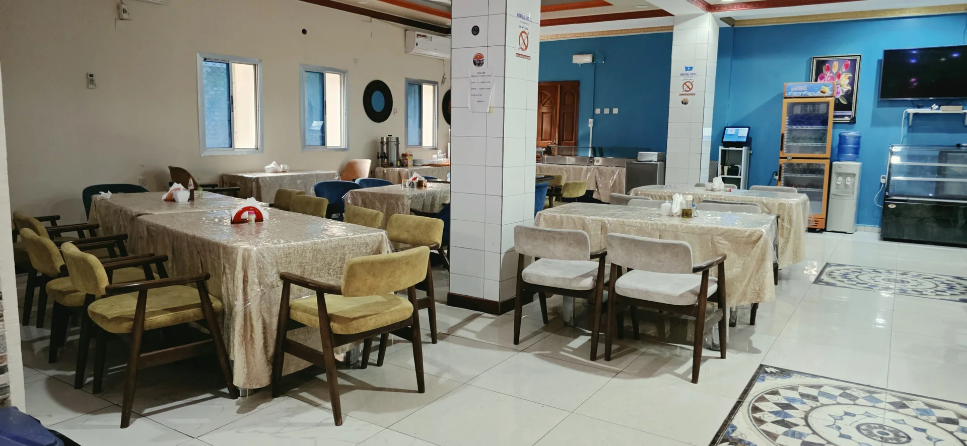 Breakfast and buffet hall at Horyaal Hotel